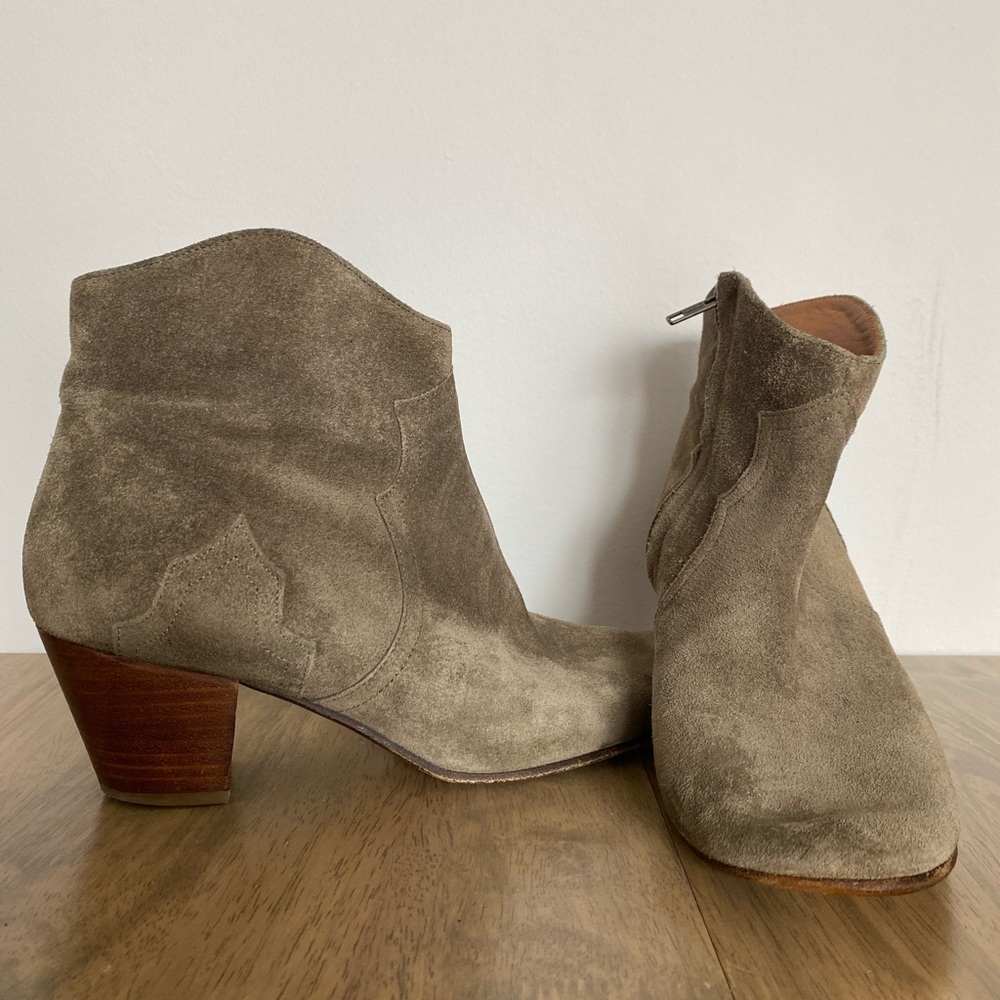 #isabelmarant #booties #suede #boots #suedeboots